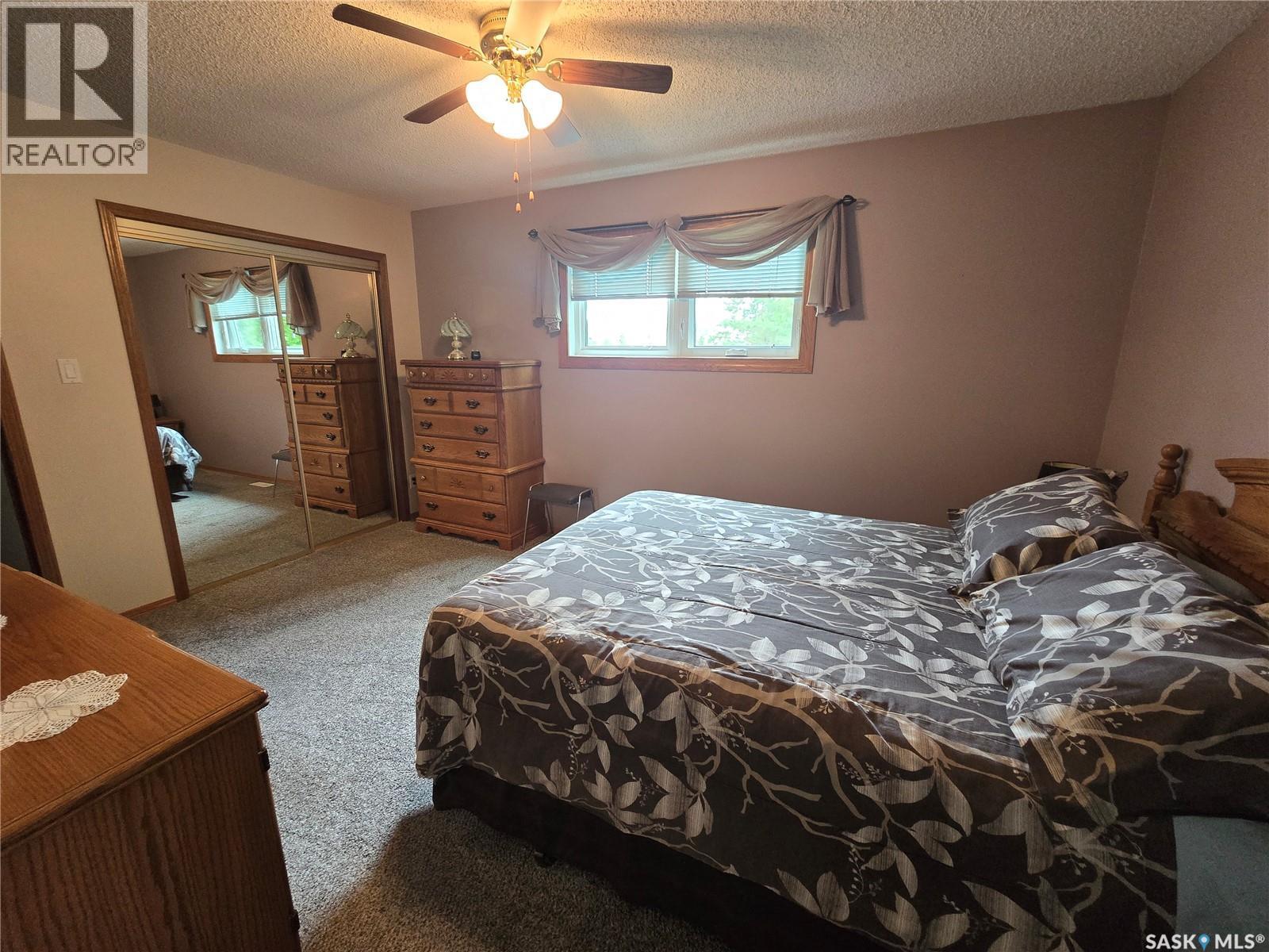 700 Saskatchewan Avenue, Grenfell, SK