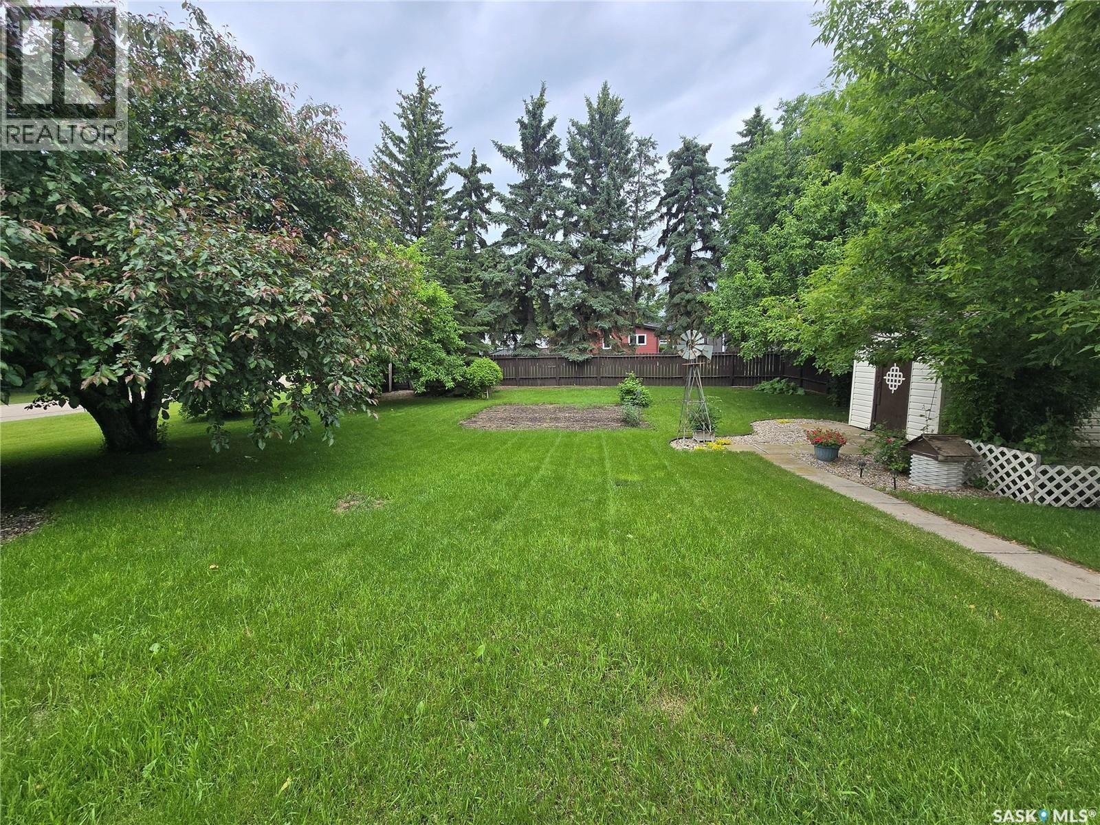 700 Saskatchewan Avenue, Grenfell, SK