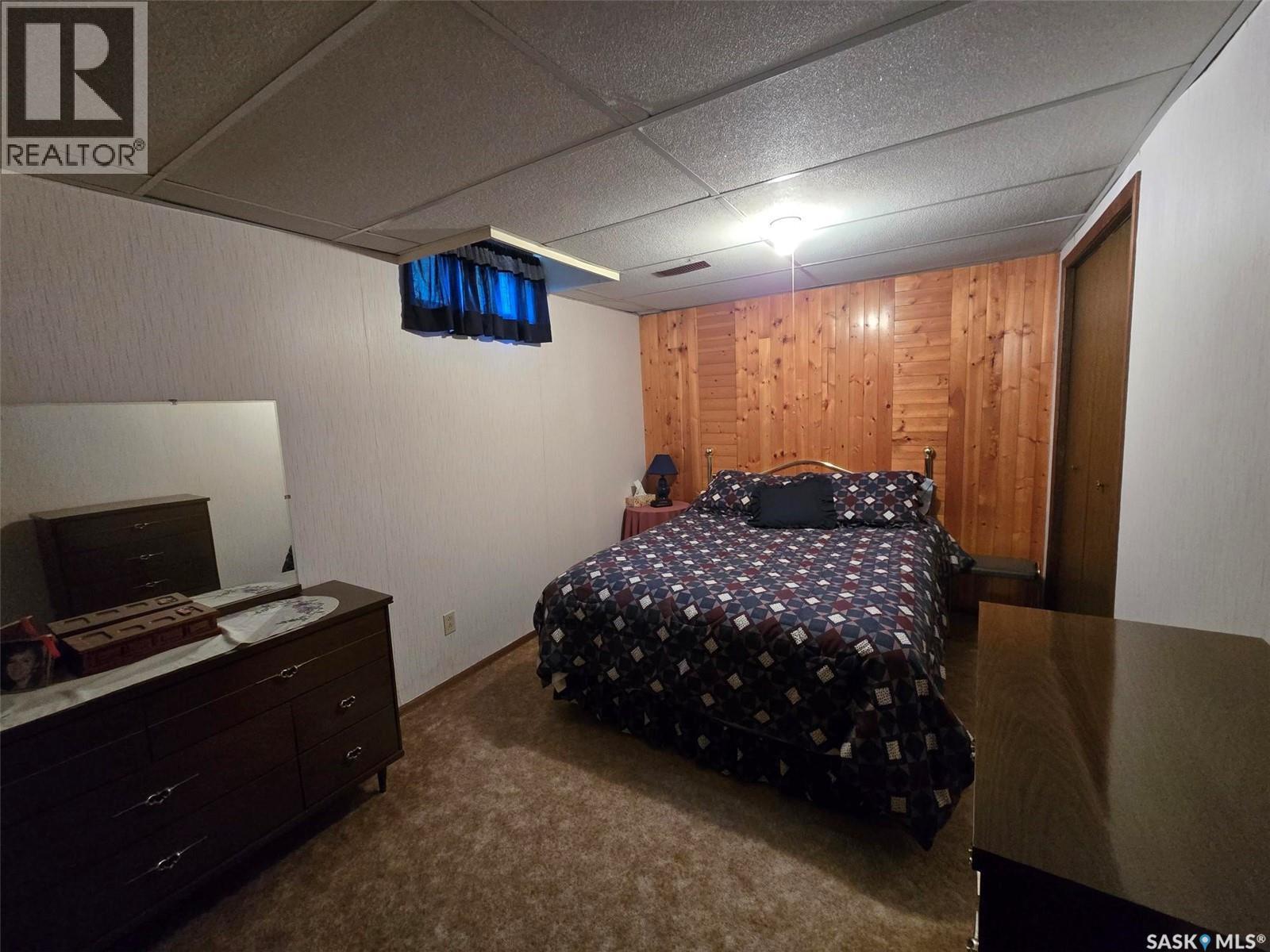 700 Saskatchewan Avenue, Grenfell, SK