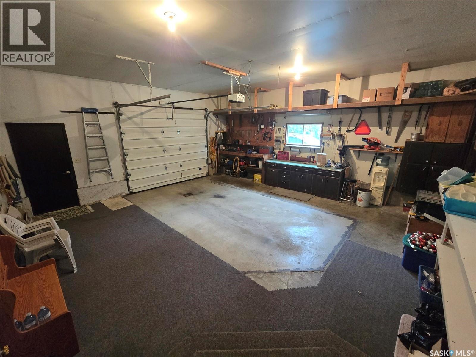 700 Saskatchewan Avenue, Grenfell, SK