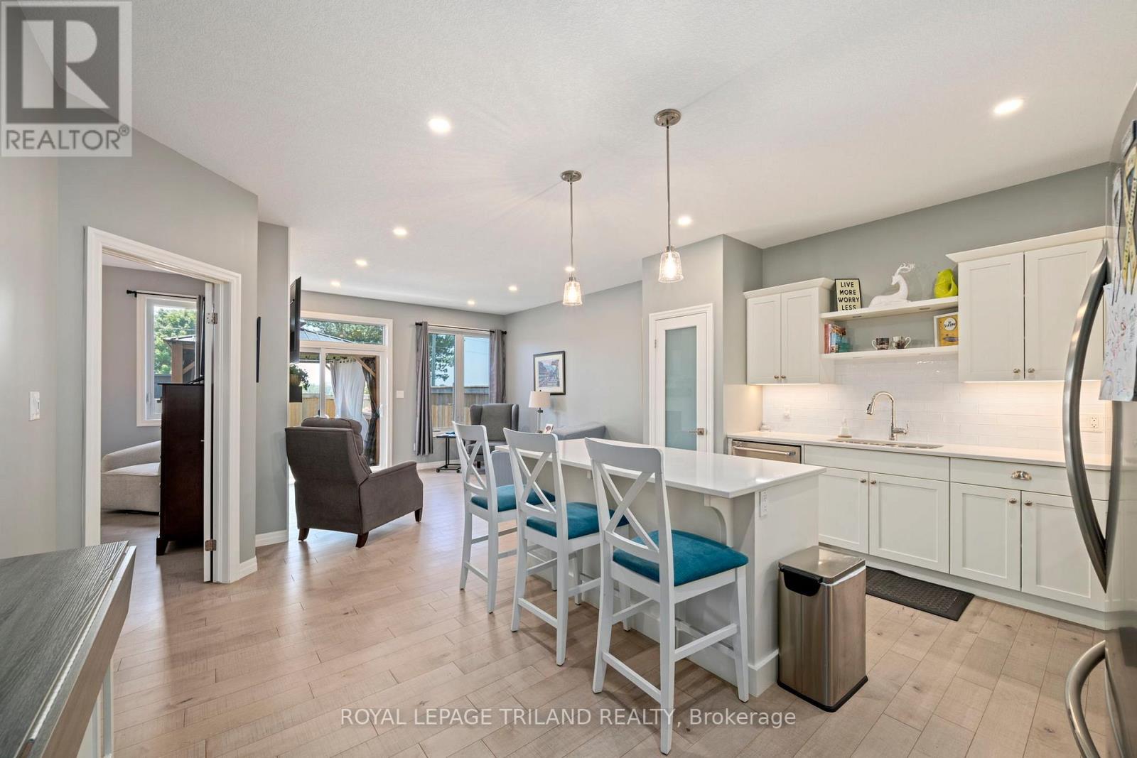 32 Charter Creek Court, St. Thomas, ON - Indoor