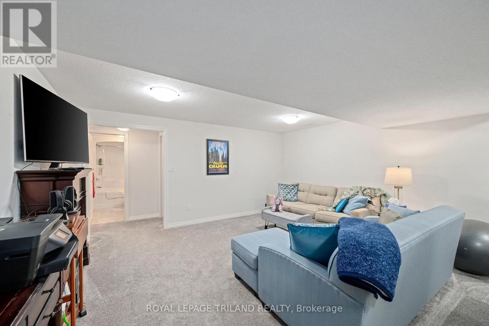 32 Charter Creek Court, St. Thomas, ON - Indoor