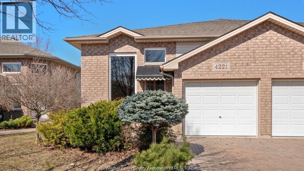 4221 Stagecoach, Windsor, ON
