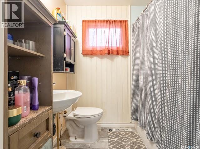 1827 Quebec Street, Regina, SK