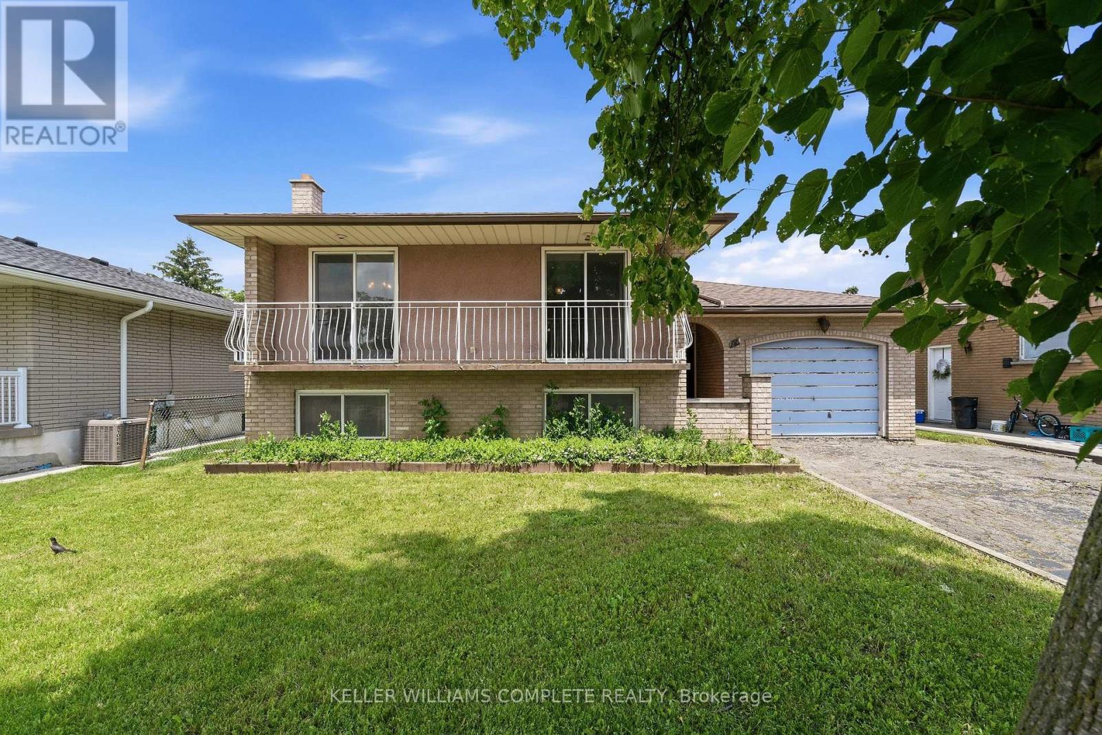 34 Windrush Crescent, Hamilton, ON