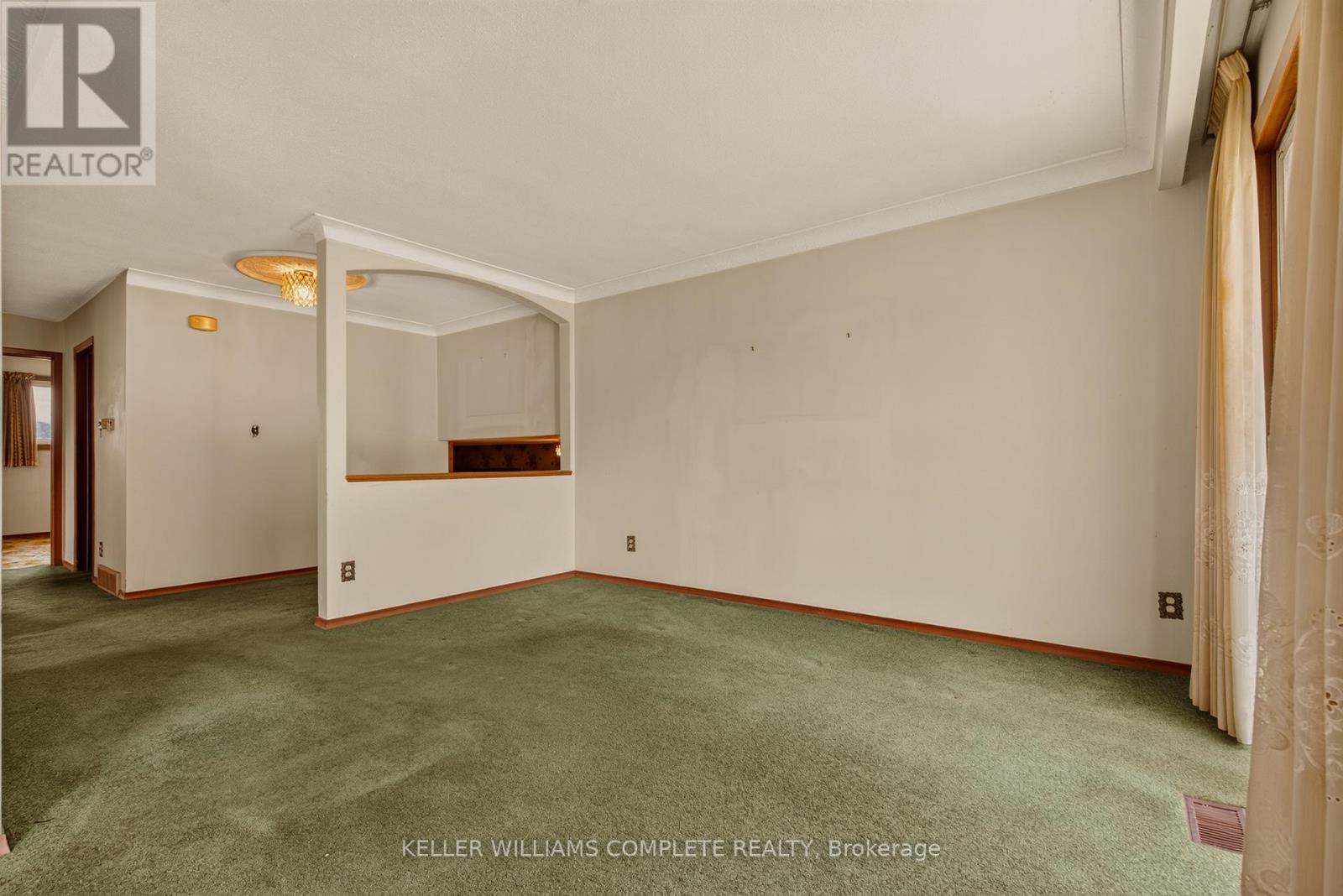 34 Windrush Crescent, Hamilton, ON