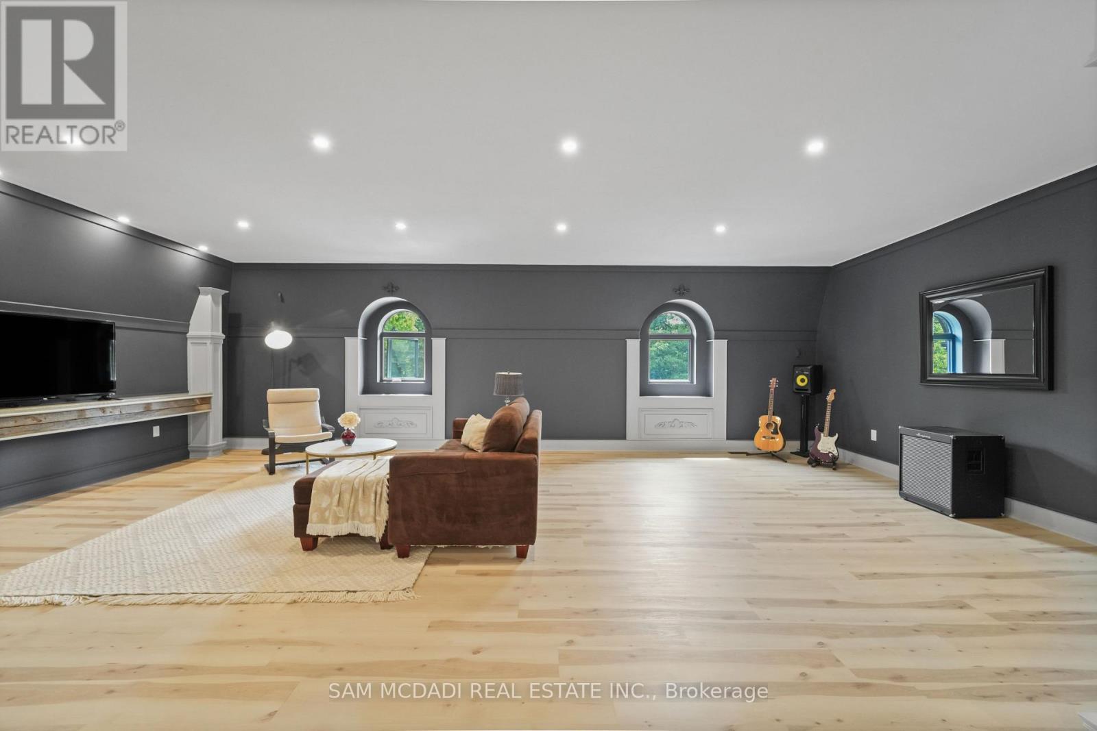 23 Cameron Drive, Hamilton, ON