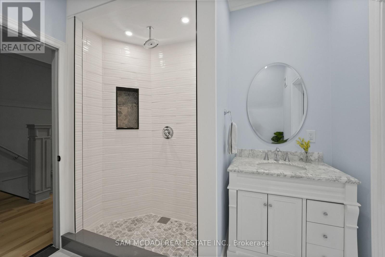 23 Cameron Drive, Hamilton, ON