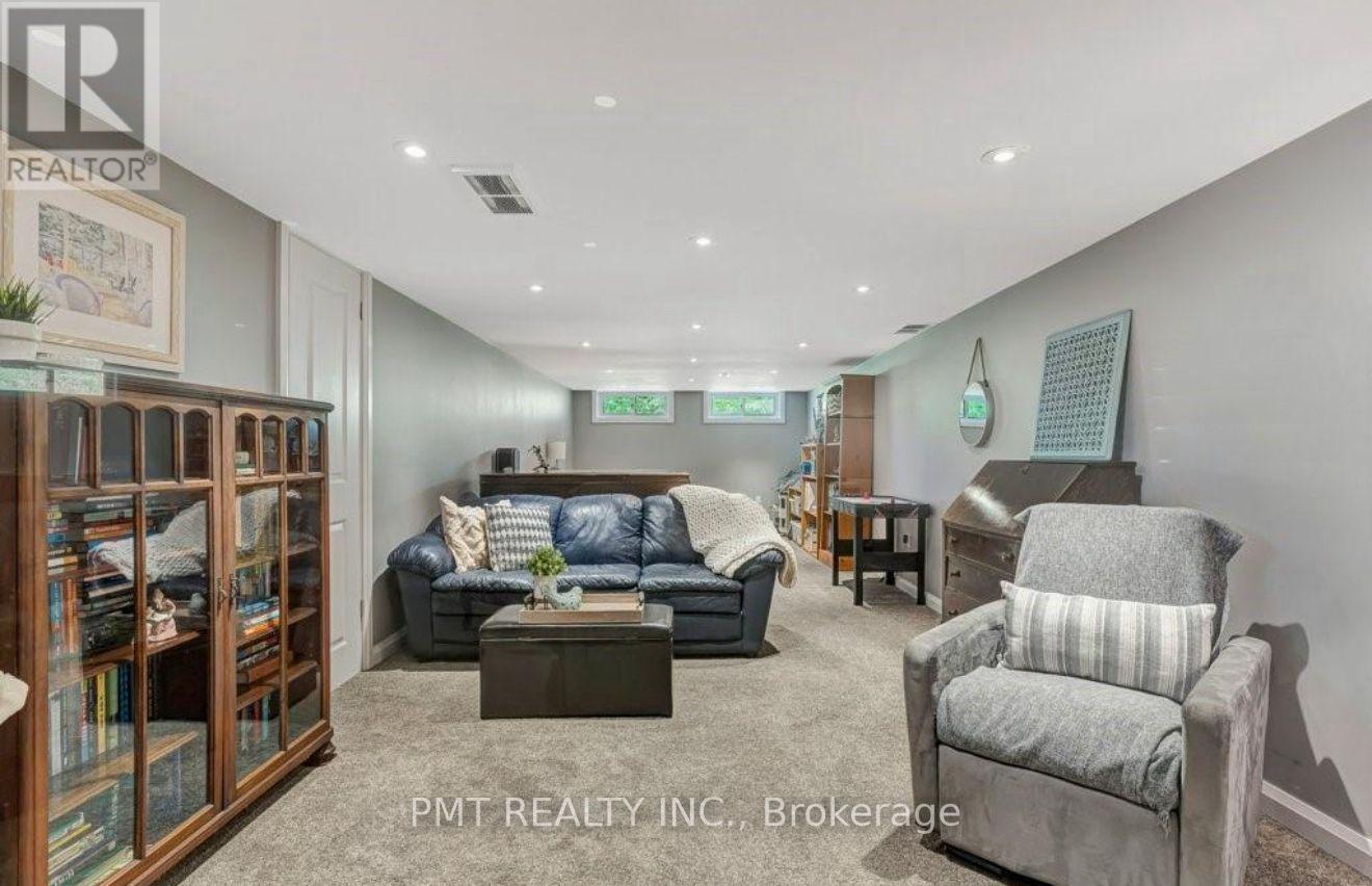 239 Royal Street, Waterloo, ON