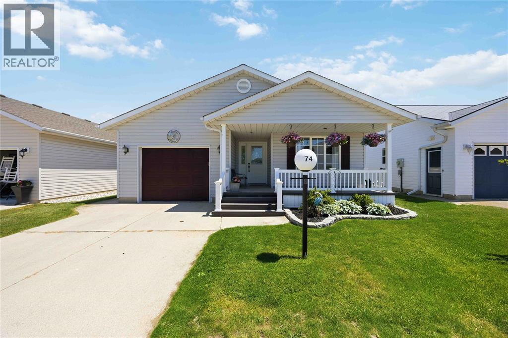 5700 Blackwell Sideroad Unit# 74, Sarnia, ON
