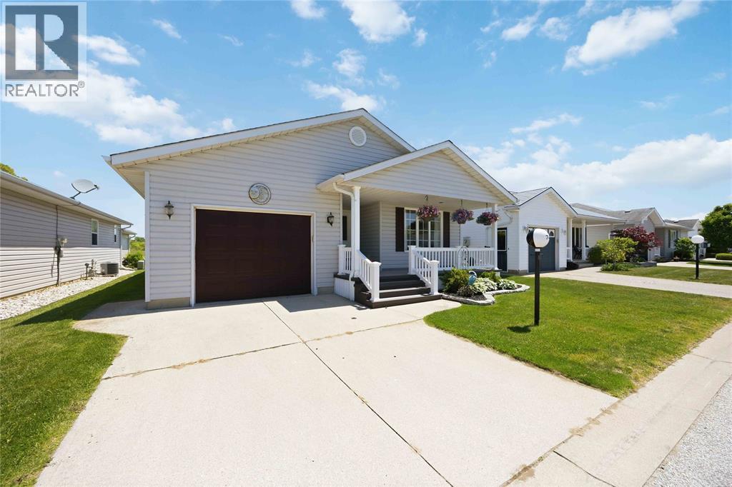 5700 Blackwell Sideroad Unit# 74, Sarnia, ON