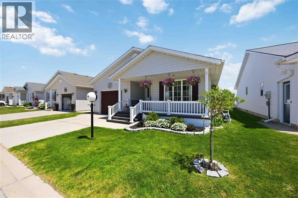 5700 Blackwell Sideroad Unit# 74, Sarnia, ON