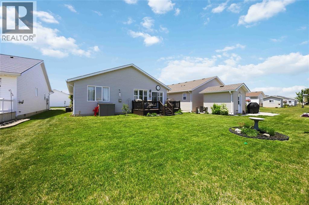 5700 Blackwell Sideroad Unit# 74, Sarnia, ON