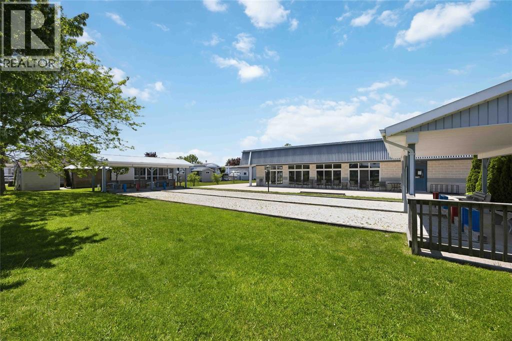 5700 Blackwell Sideroad Unit# 74, Sarnia, ON