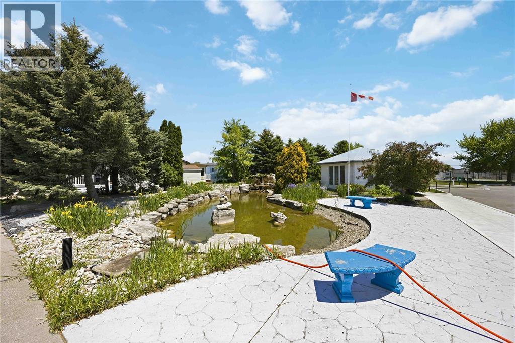 5700 Blackwell Sideroad Unit# 74, Sarnia, ON
