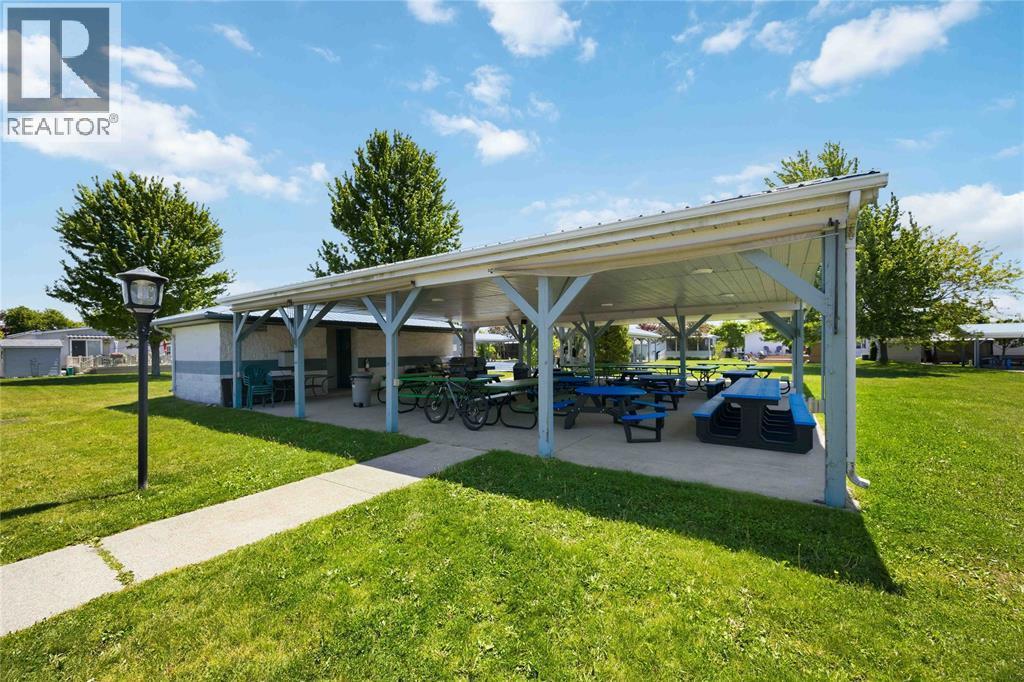 5700 Blackwell Sideroad Unit# 74, Sarnia, ON