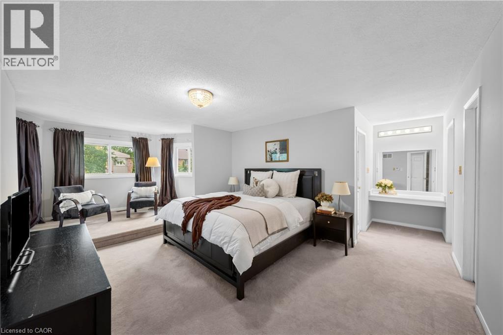 4315 Credit Pointe Drive, Mississauga, ON