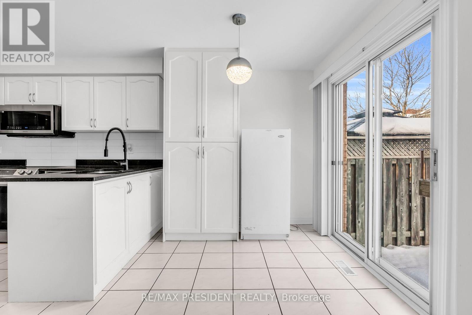 7031 Graydon Court, Mississauga, ON