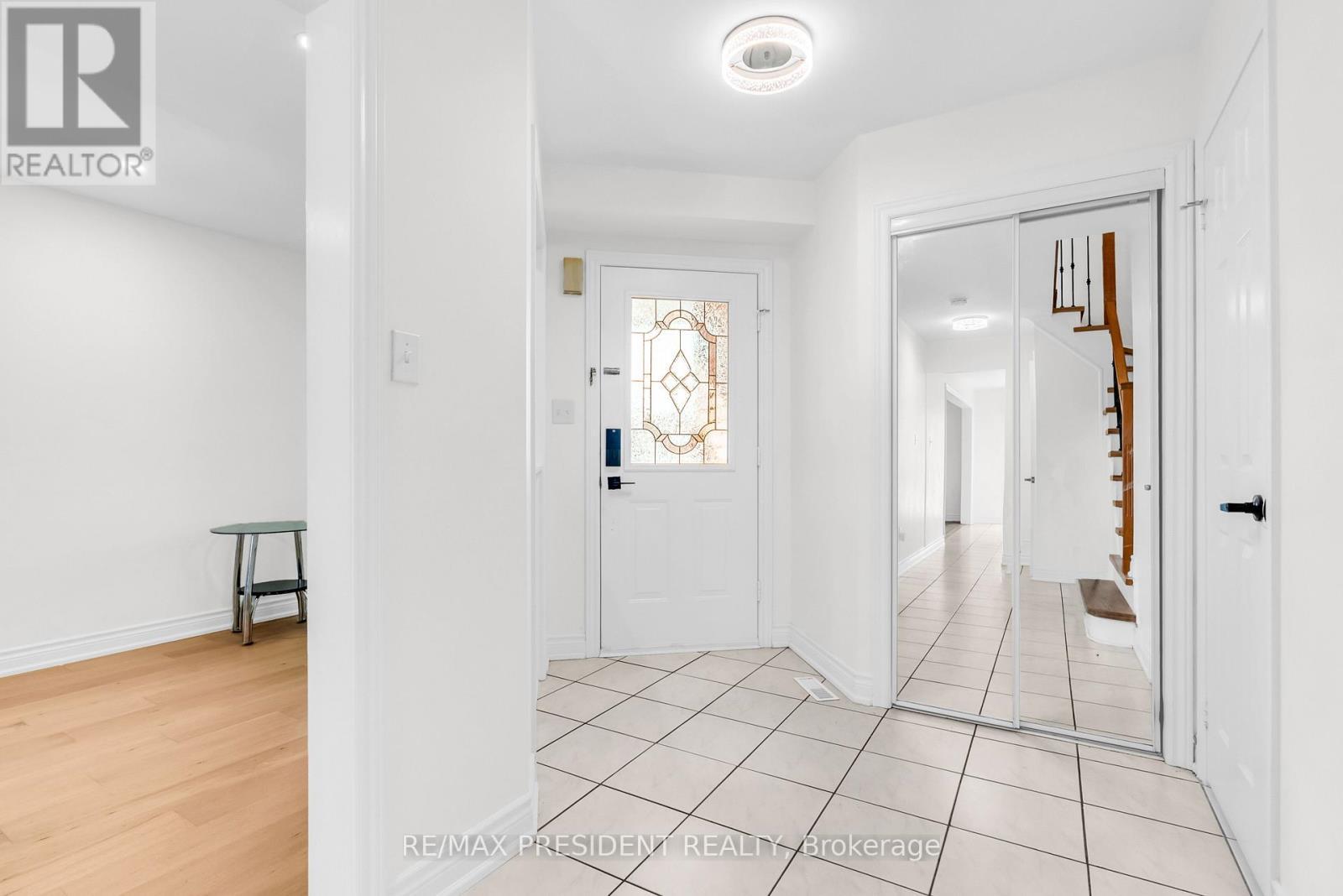 7031 Graydon Court, Mississauga, ON