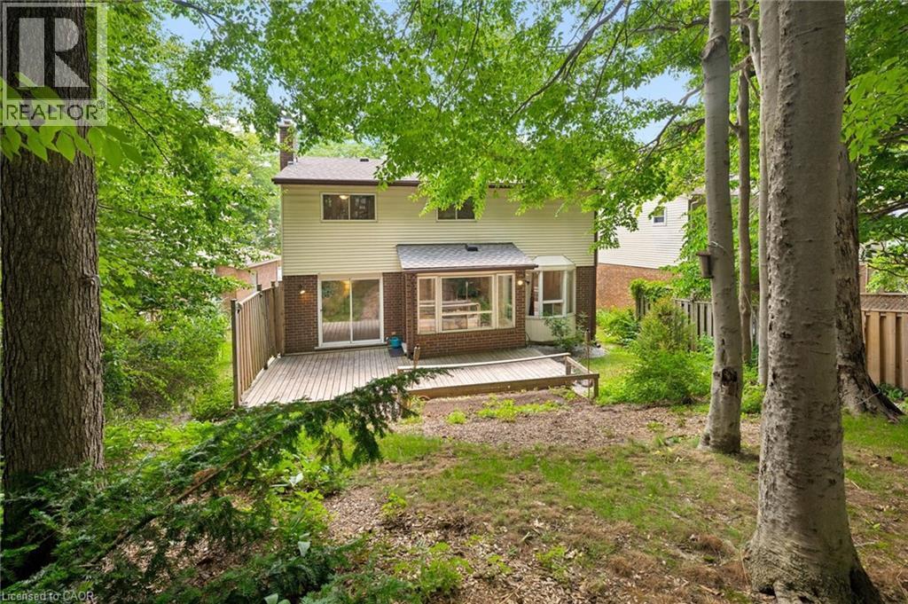482 Foxhill Place, Waterloo, ON