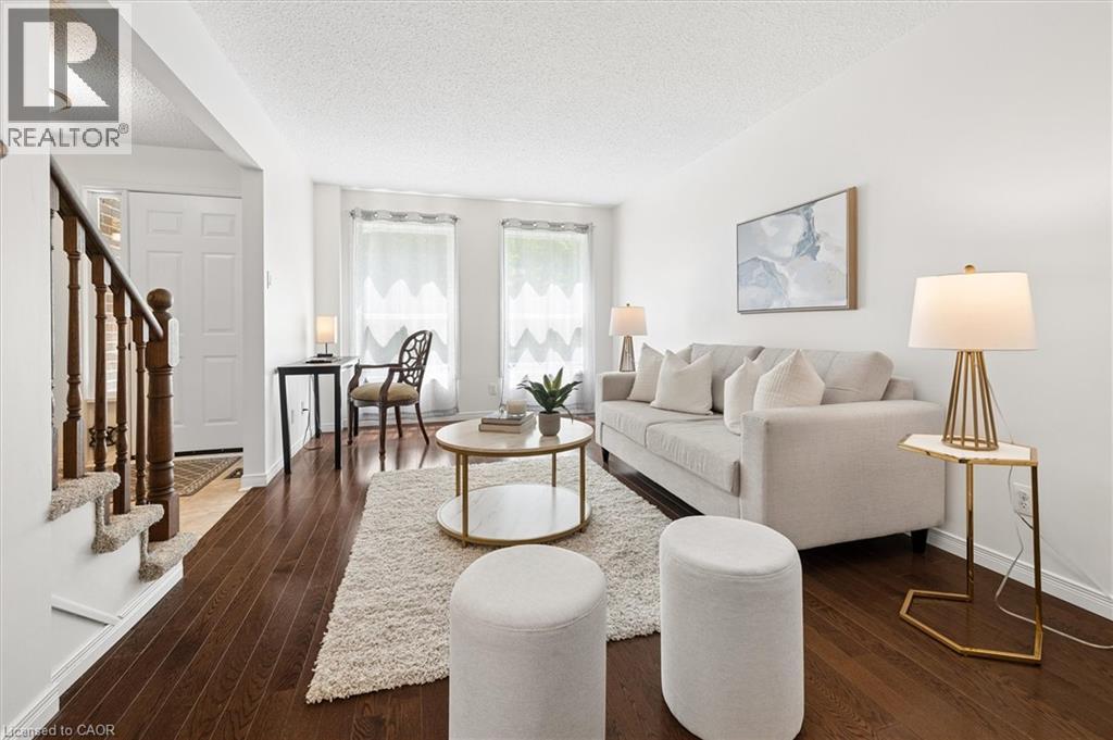 482 Foxhill Place, Waterloo, ON