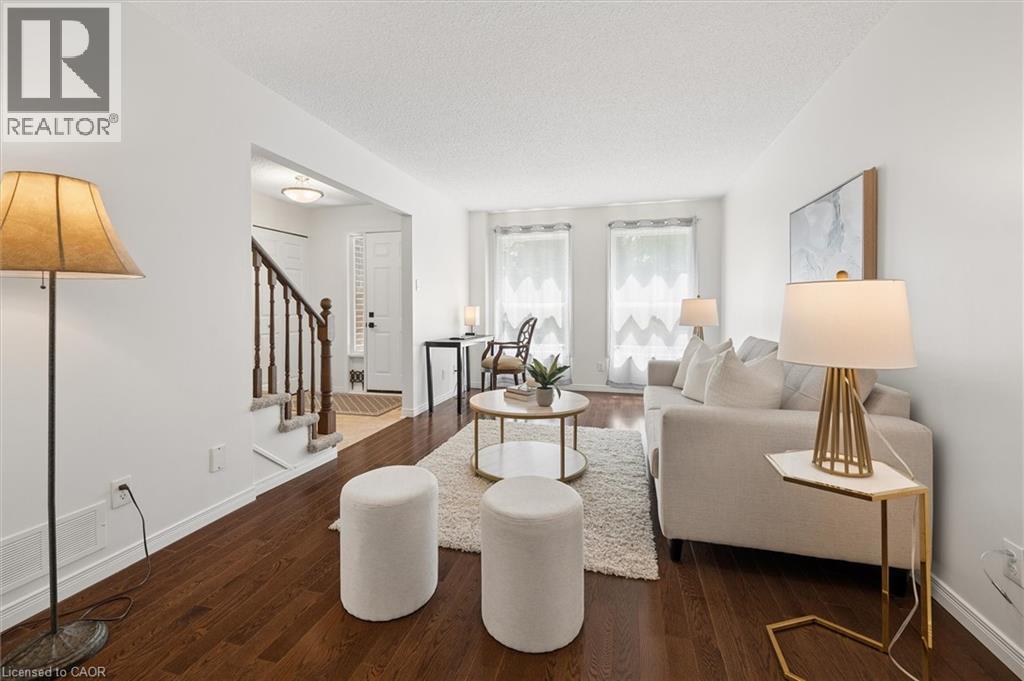 482 Foxhill Place, Waterloo, ON