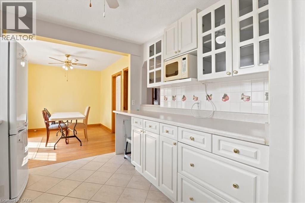 472 Highland Road E, Kitchener, ON