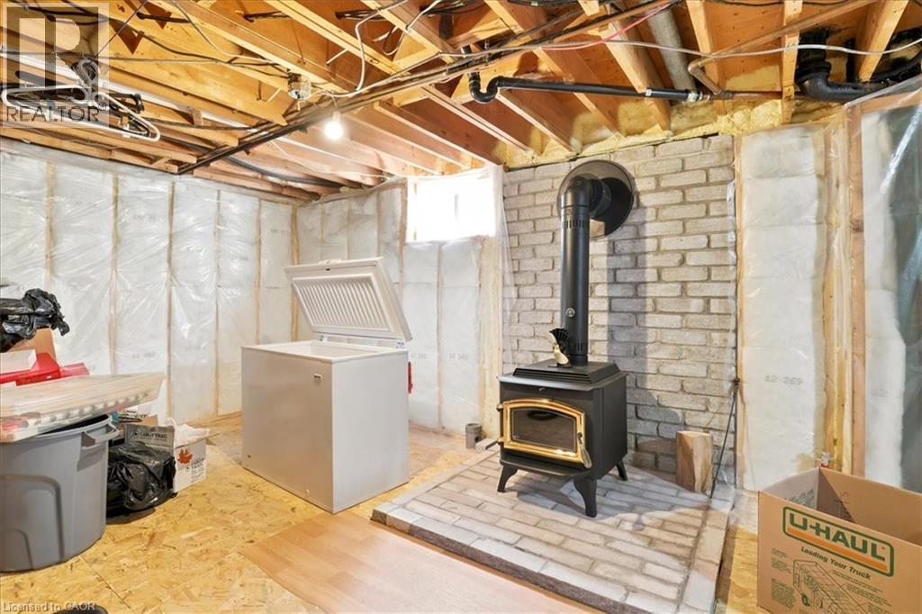 472 Highland Road E, Kitchener, ON