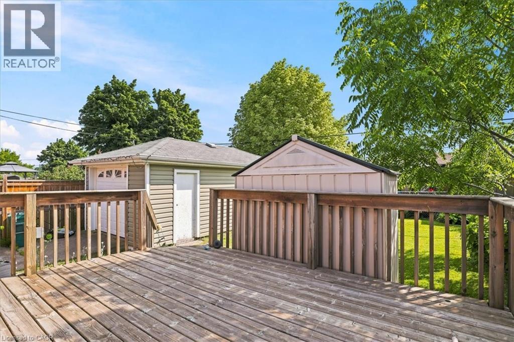 472 Highland Road E, Kitchener, ON