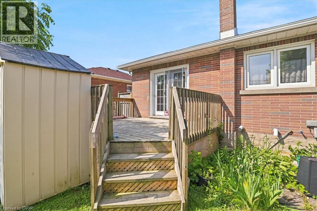 472 Highland Road E, Kitchener, ON