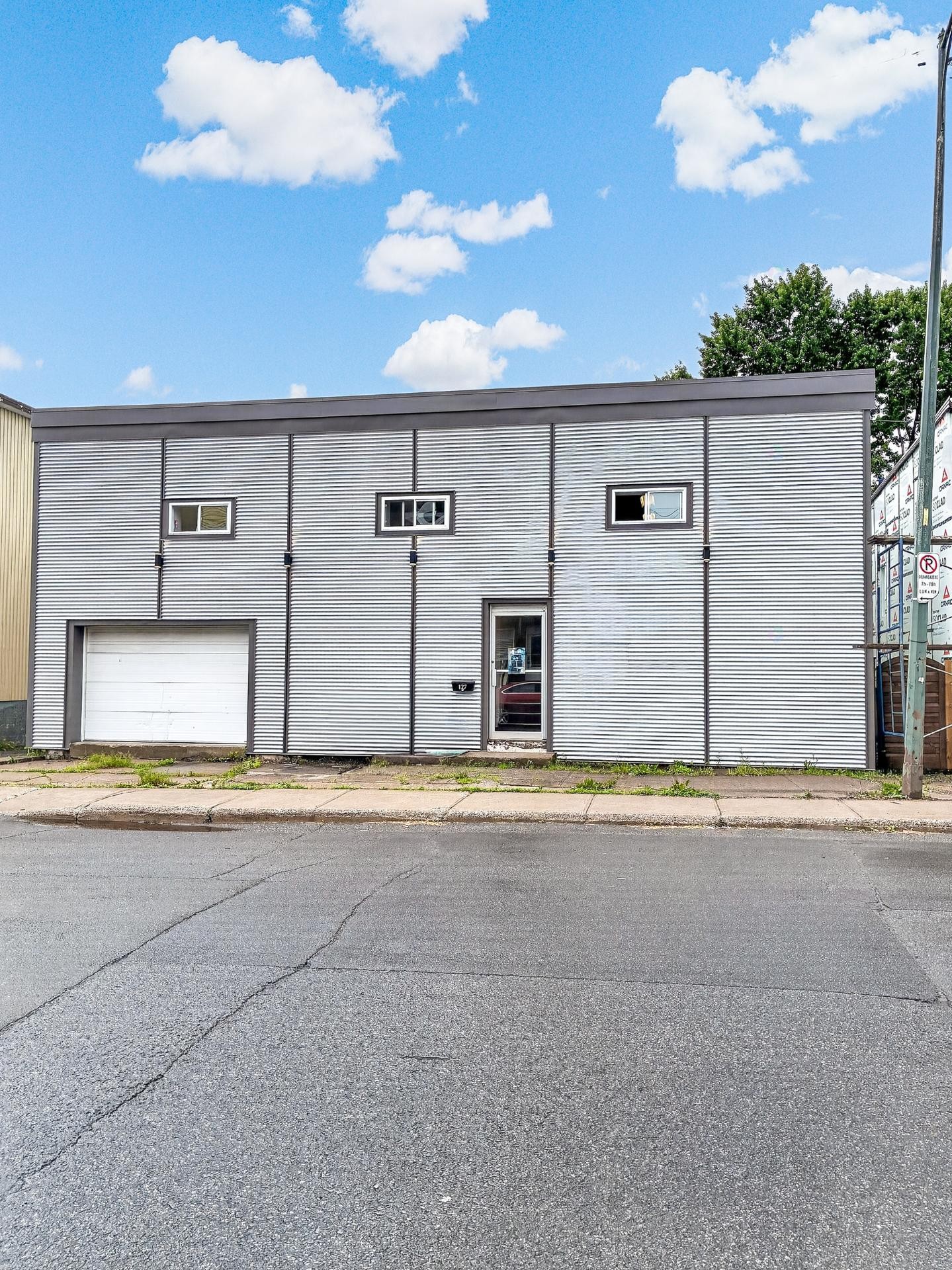 Front of Structure - 127 Av. Turcotte, Québec (Les Rivières), QC - Outdoor