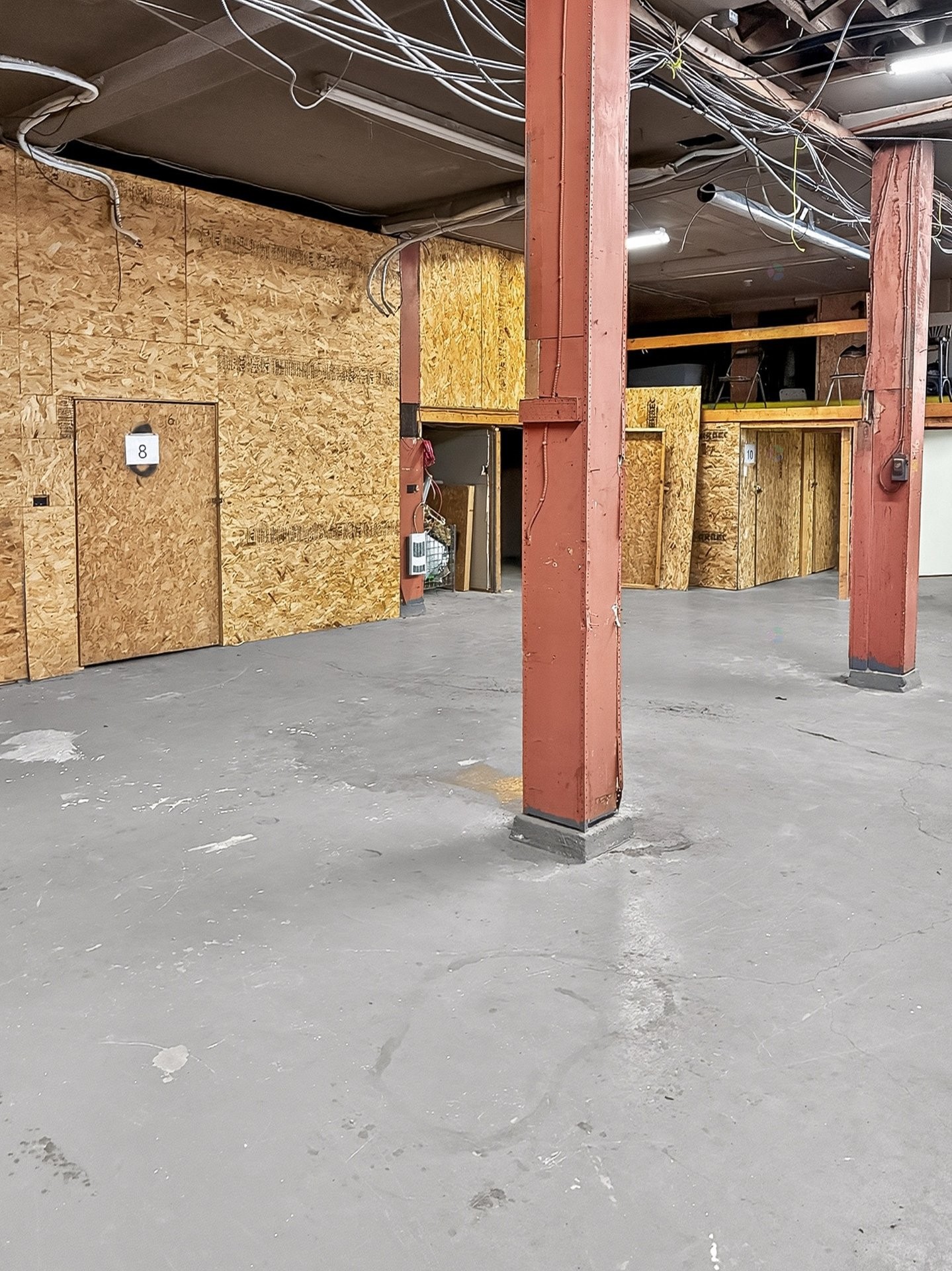 Warehouse - 127 Av. Turcotte, Québec (Les Rivières), QC - Indoor