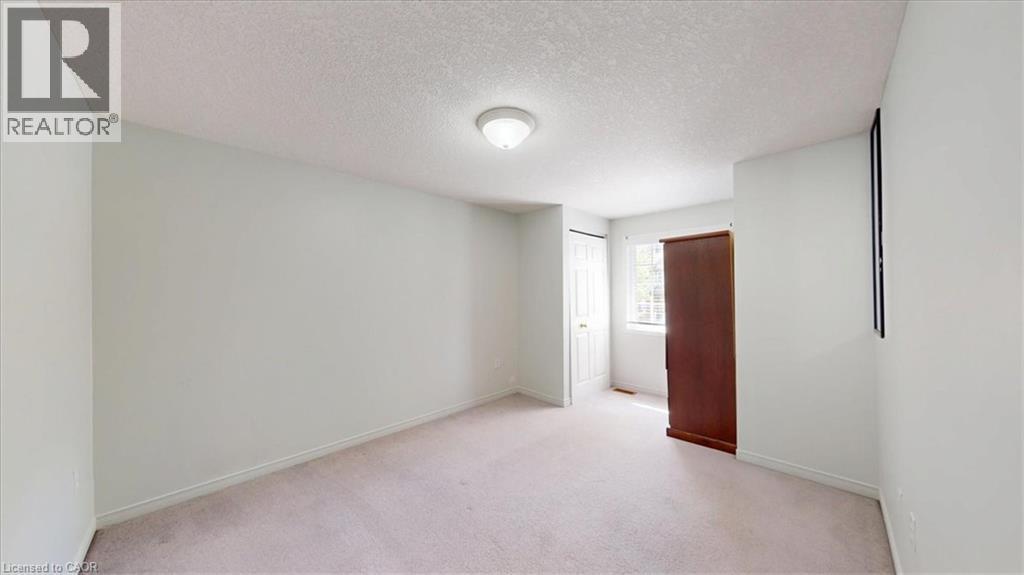 980 Creekside Drive, Waterloo, ON - Indoor Photo Showing Other Room