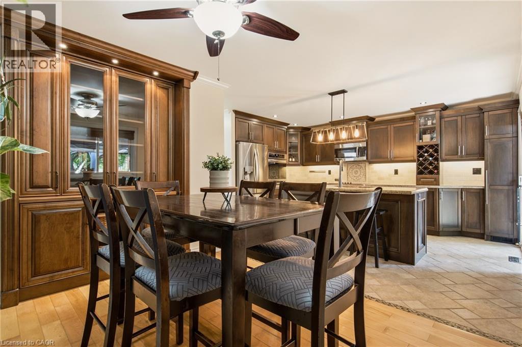 Built in custom hutch. - 80 Wendover Drive, Hamilton, ON