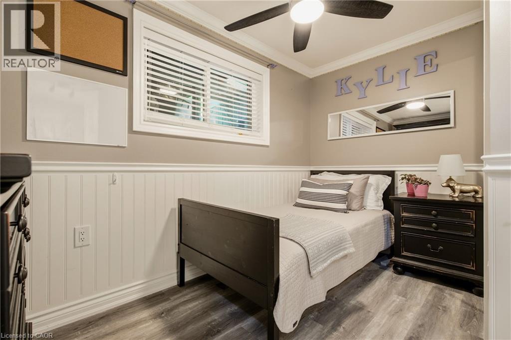 Bonus room currently being used as bedroom. - 80 Wendover Drive, Hamilton, ON