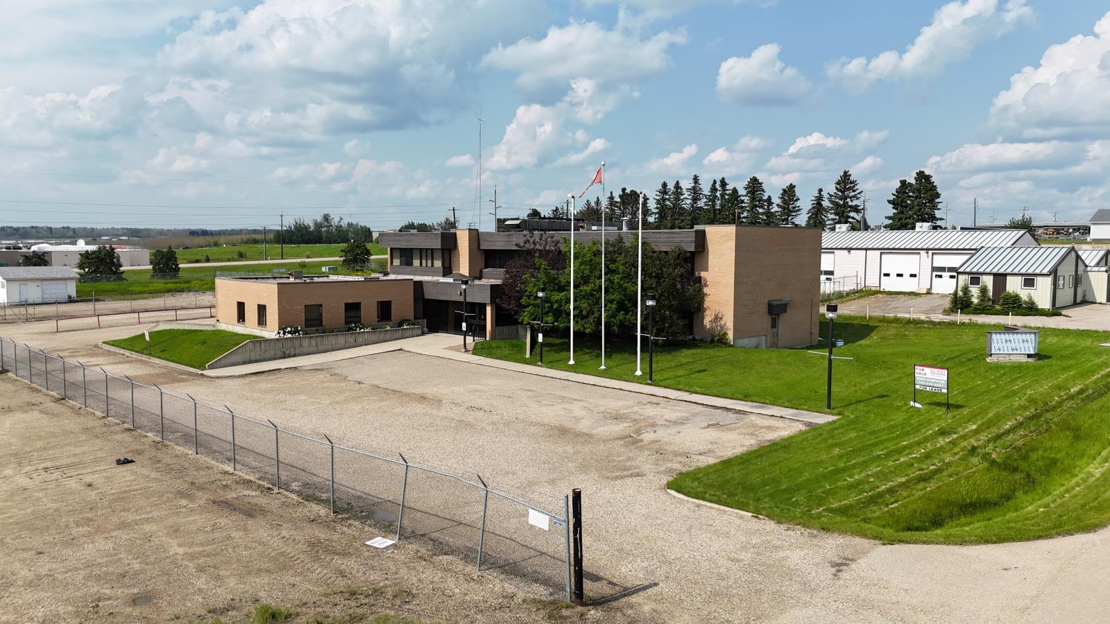 5516 Industrial Rd, Drayton Valley, AB