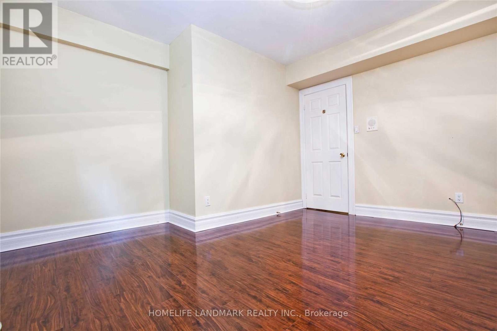 Bsmnt - 252 Dunview Avenue, Toronto, ON