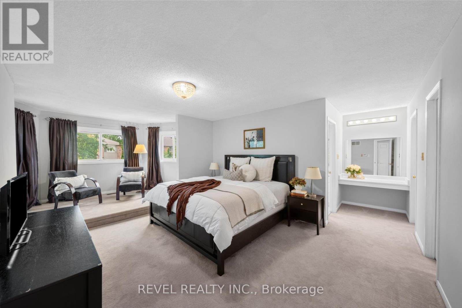 4315 Credit Pointe Drive, Mississauga, ON