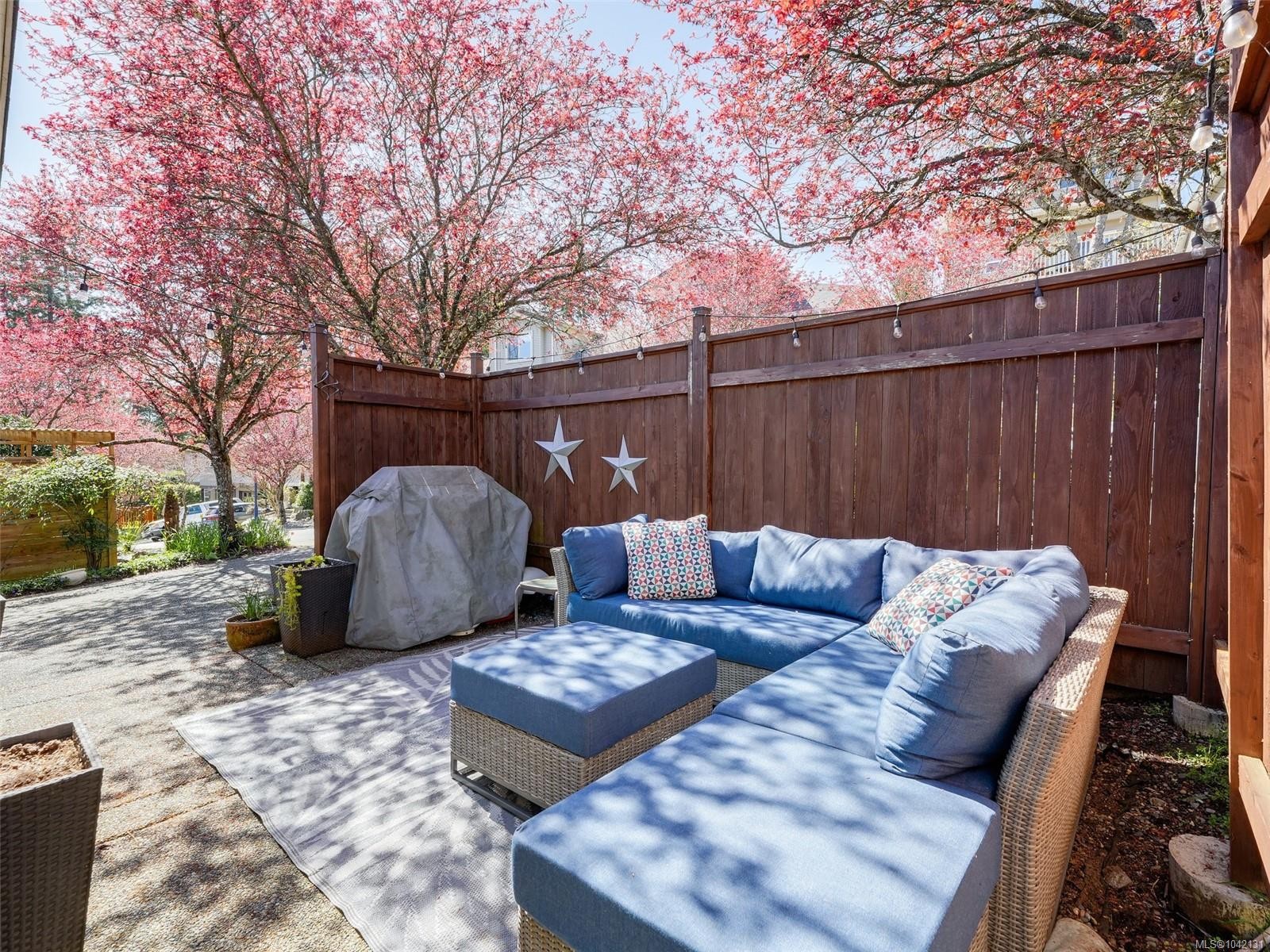 515 Selwyn Falls Dr, Langford, BC