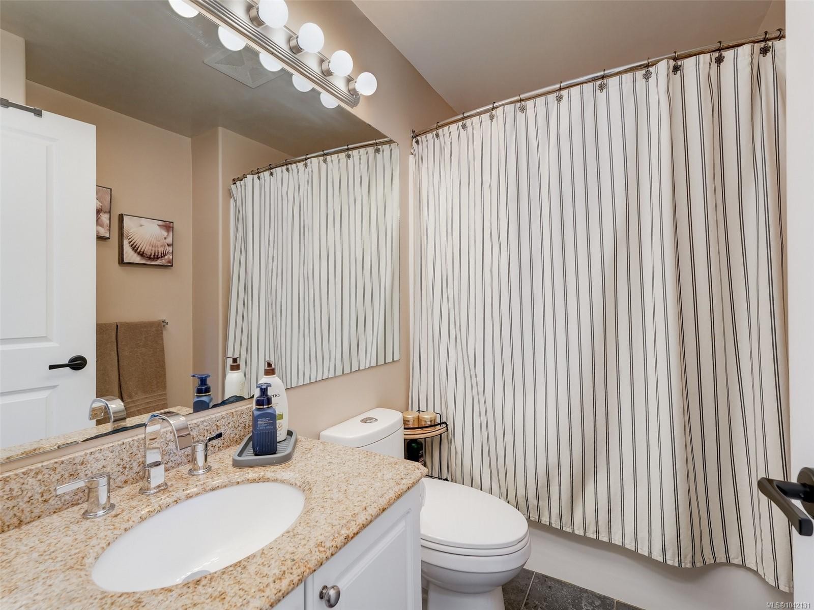 515 Selwyn Falls Dr, Langford, BC