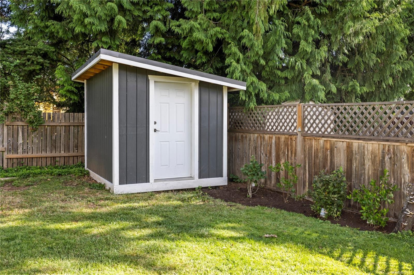812 Townsite Rd, Nanaimo, BC