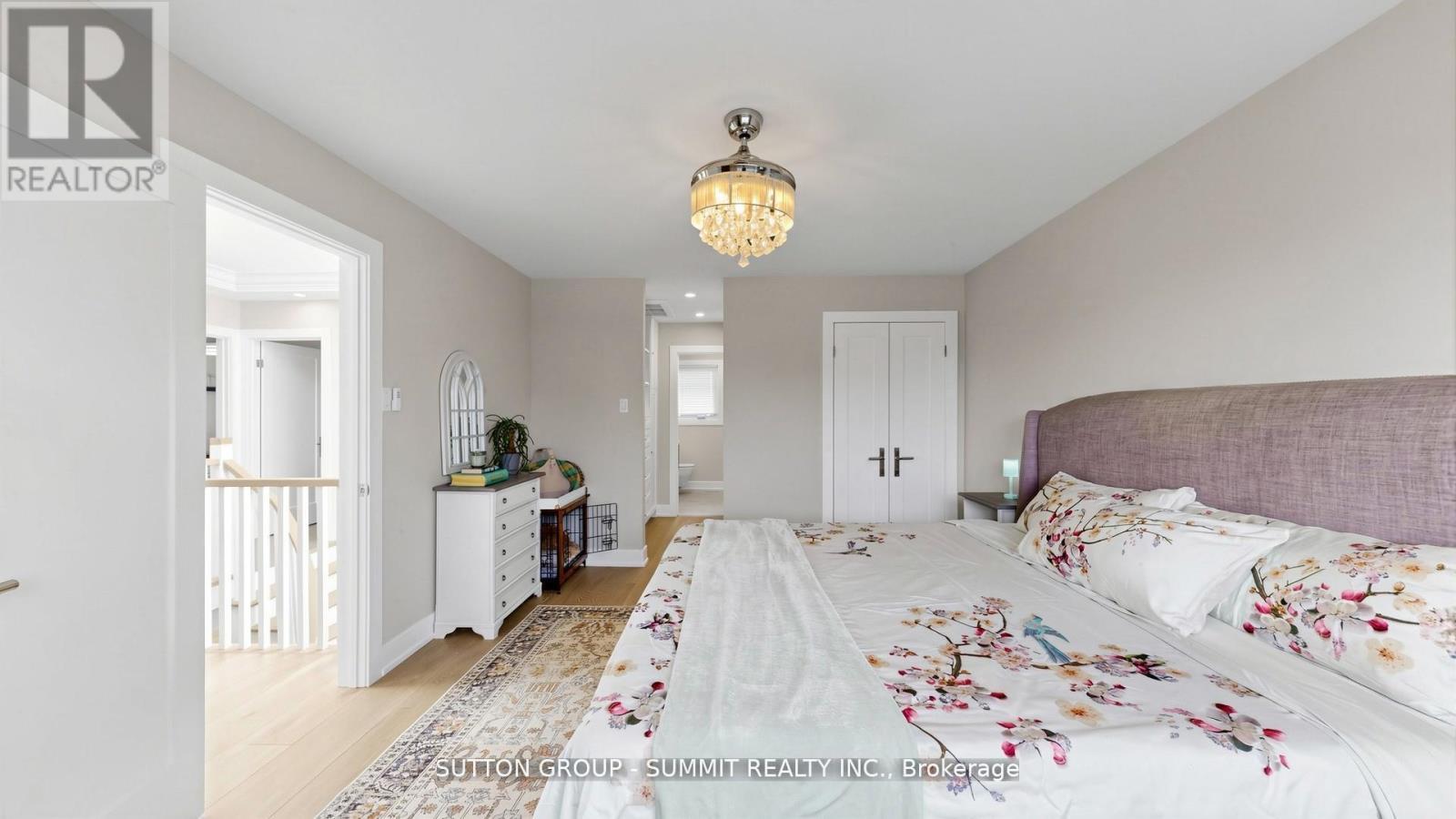 2427 Ravensthorpe Crescent, Mississauga, ON