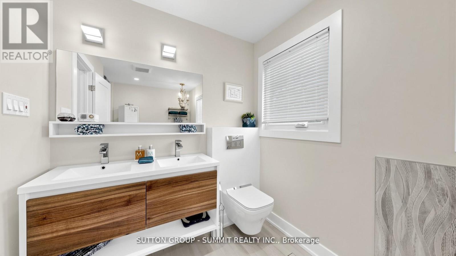 2427 Ravensthorpe Crescent, Mississauga, ON