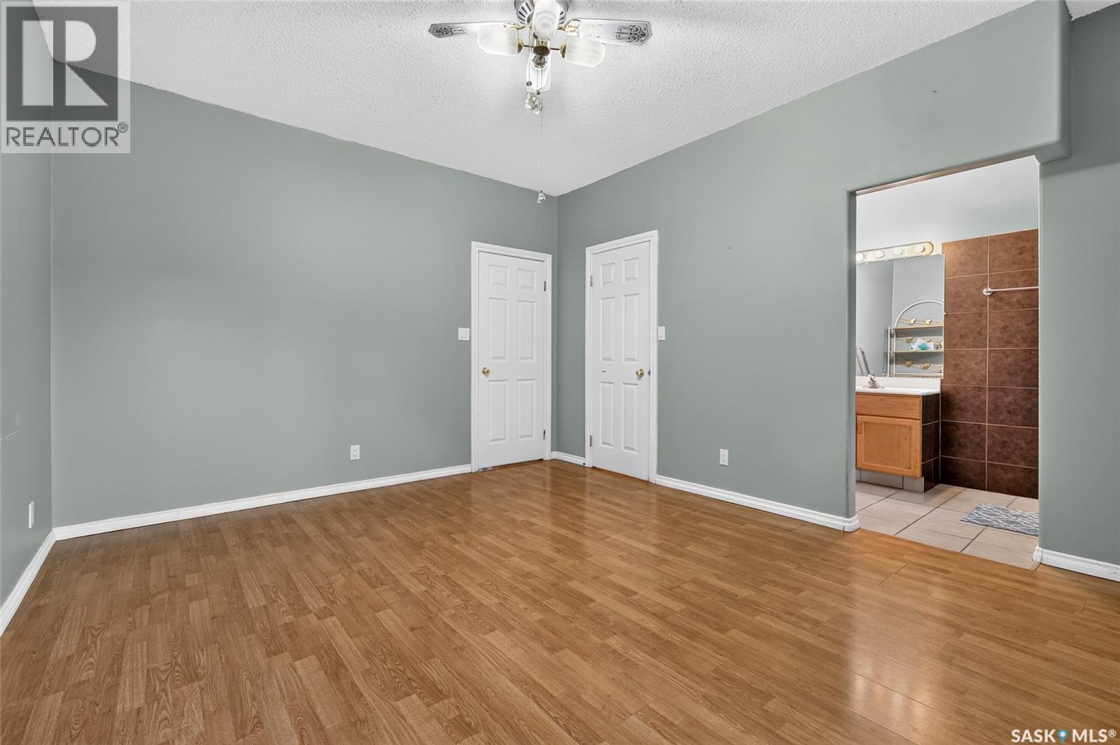 206 2Nd, Hague, SK