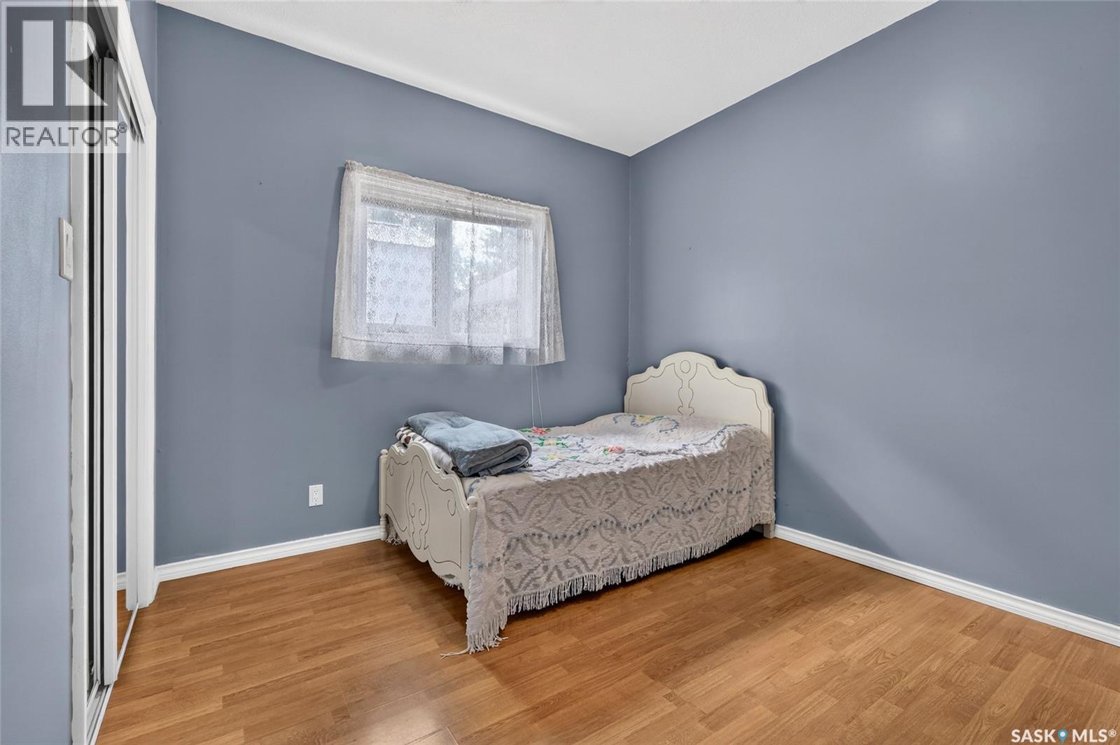 206 2Nd, Hague, SK