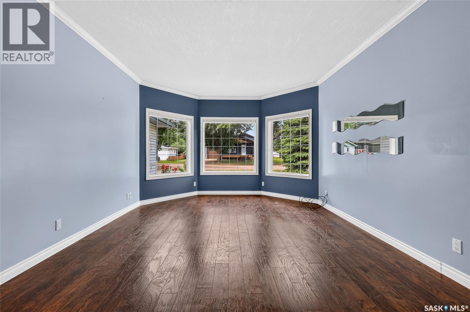206 2Nd, Hague, SK