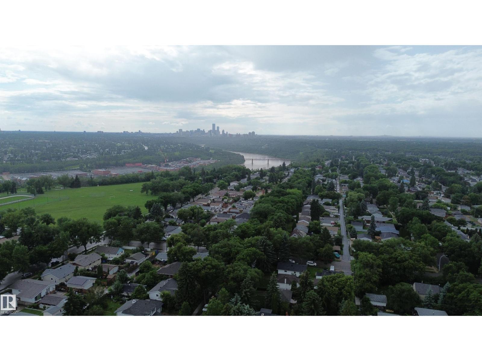 11209 38 St Nw, Edmonton, AB
