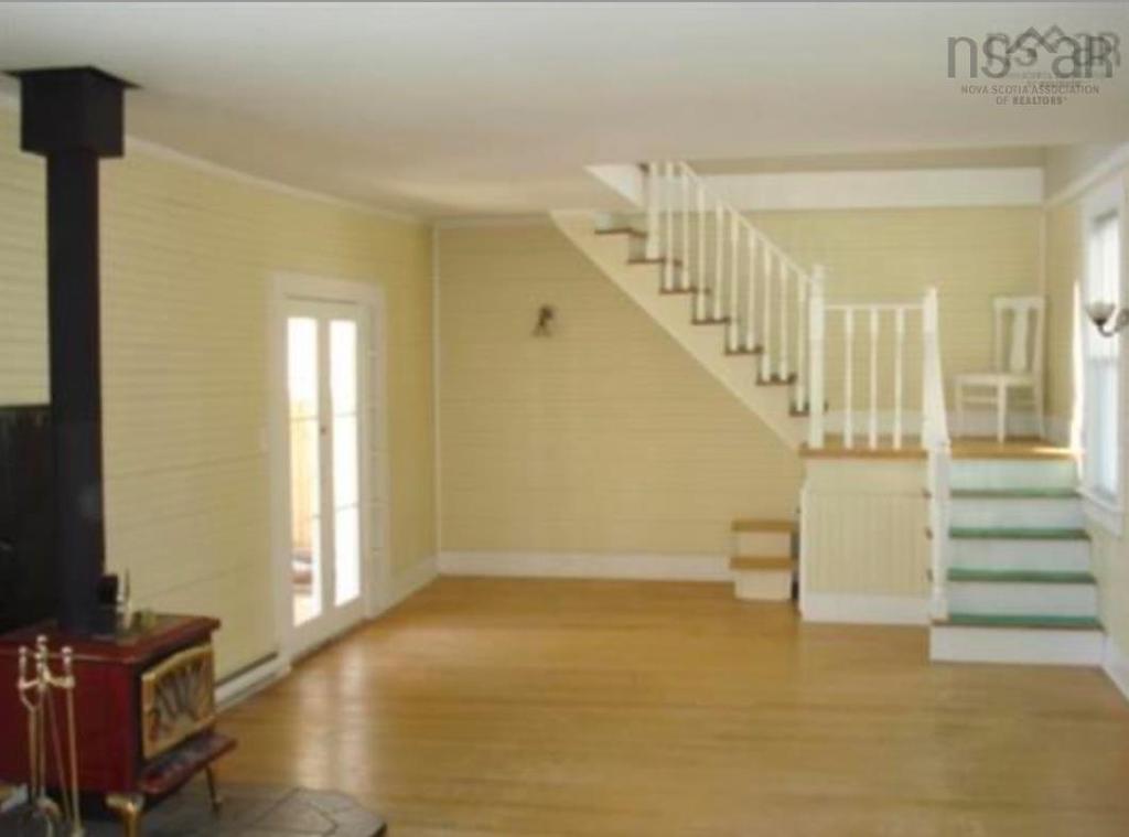 10352 1 Highway, Paradise, NS