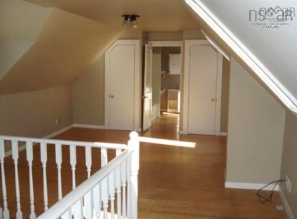 10352 1 Highway, Paradise, NS