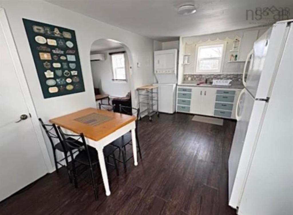 10352 1 Highway, Paradise, NS